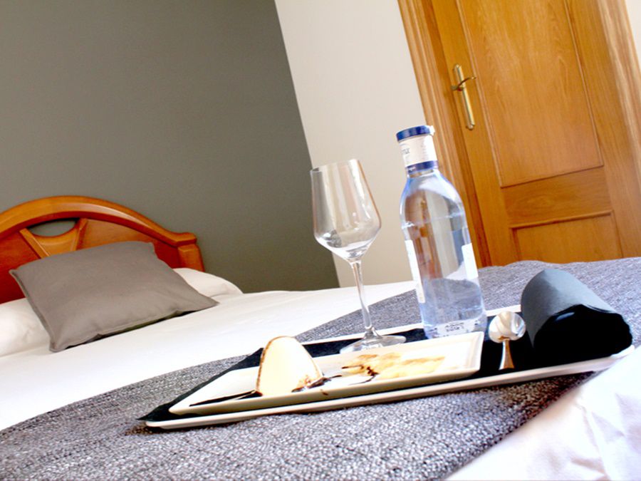 נואיין Iraipe Izaga Hostal מראה חיצוני תמונה