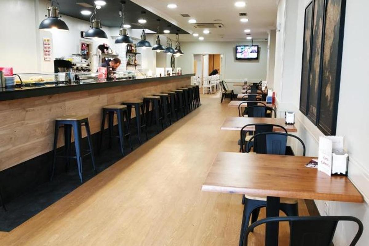 נואיין Iraipe Izaga Hostal מראה חיצוני תמונה